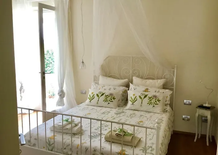 Guest house Il Montetto3 -giardino Privato -parcheggio Privato- Vicino A Lerici Arcola