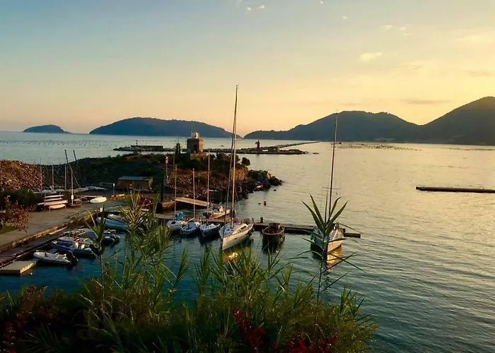 Il Montetto3 -giardino Privato -parcheggio Privato- Vicino A Lerici 3* Arcola
