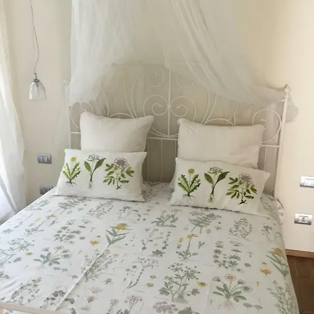 בית הארחה Il Montetto3 -giardino Privato -parcheggio Privato- Vicino A Lerici 3*