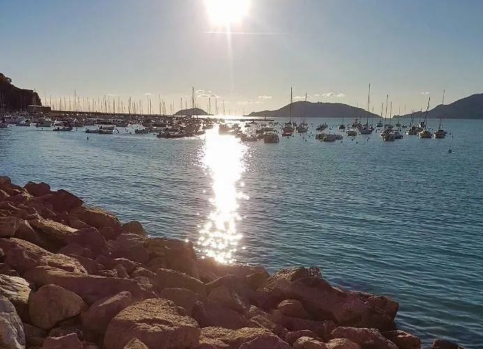 Vendégház Il Montetto3 -giardino Privato -parcheggio Privato- Vicino A Lerici 3*